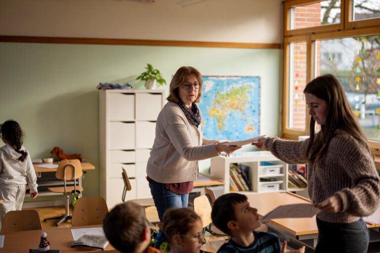 Klassenassistenz Jobs – Aufgaben, Chancen & Karrierewege im Bildungsbereich klassenassistenz jobs