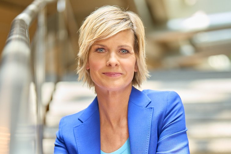 Barbara Hahlweg Brustkrebs – Mut, Aufklärung und ihre inspirierende Geschichte barbara hahlweg brustkrebs